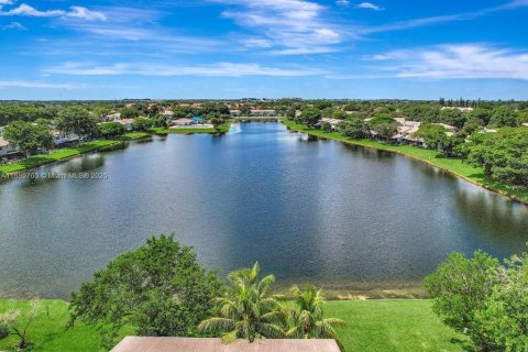 Touwnhouse à louer à Pembroke Pines, Floride: 3 chambres, 113.62 m2 № 1939180 - photo 25
