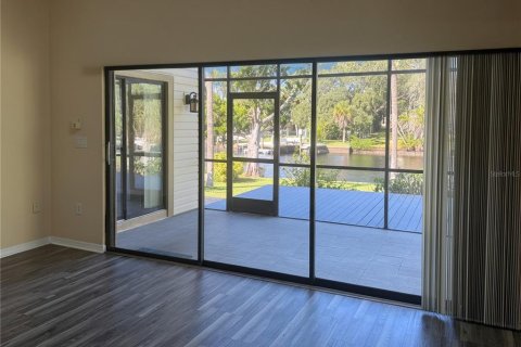 Villa ou maison à vendre à New Port Richey, Floride: 5 chambres, 267.65 m2 № 2435215 - photo 15