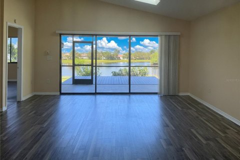 Villa ou maison à vendre à New Port Richey, Floride: 5 chambres, 267.65 m2 № 2435215 - photo 14