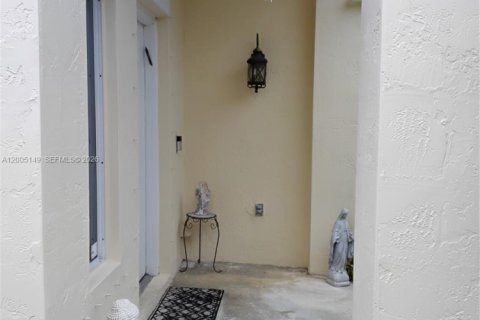 Casa en venta en Weston, Florida, 3 dormitorios, 143.26 m2 № 2170587 - foto 5