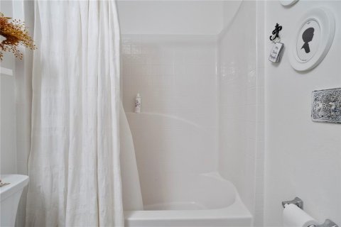 Casa en venta en Haines City, Florida, 4 dormitorios, 174.1 m2 № 2386270 - foto 29