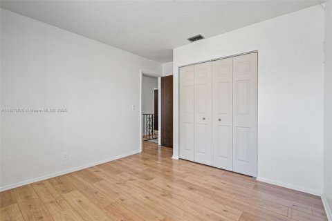 Купить кондоминиум в Лодердейл-Лейкс, Флорида 3 спальни, 147.25м2, № 1921133 - фото 22