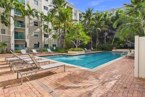 Copropriété à louer à South Miami, Floride: 1 chambre, 60.57 m2 № 2168106 - photo 7