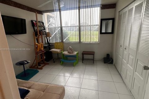 Copropriété à vendre à Lauderhill, Floride: 2 chambres, 72.46 m2 № 1933778 - photo 8