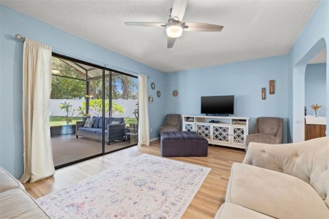 Casa en venta en Seminole, Florida, 3 dormitorios, 194.72 m2 № 1883118 - foto 13