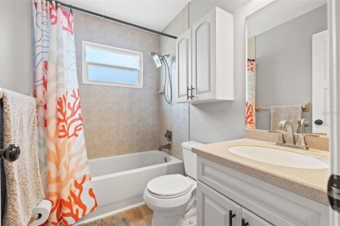 Casa en venta en Seminole, Florida, 3 dormitorios, 194.72 m2 № 1883118 - foto 24