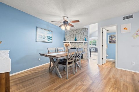 Casa en venta en Seminole, Florida, 3 dormitorios, 194.72 m2 № 1883118 - foto 9