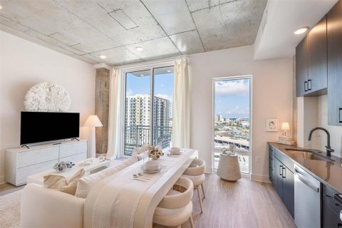 Apartamento en alquiler en Tampa, Florida, 2 dormitorios, 118.73 m2 № 1760156 - foto 18
