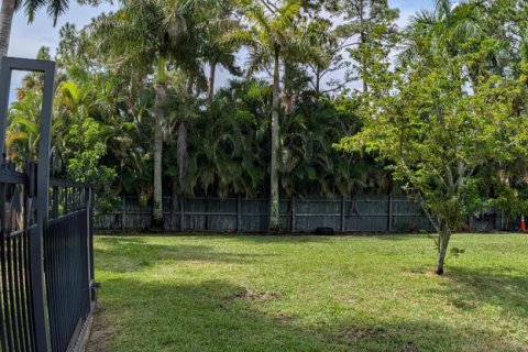 Villa ou maison à louer à Haverhill, Floride: 3 chambres, 155.89 m2 № 2402356 - photo 22