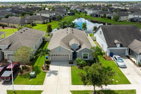 Casa en venta en Wesley Chapel, Florida, 4 dormitorios, 200.76 m2 № 1903582 - foto 4