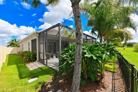 Casa en venta en Wesley Chapel, Florida, 4 dormitorios, 200.76 m2 № 1903582 - foto 15