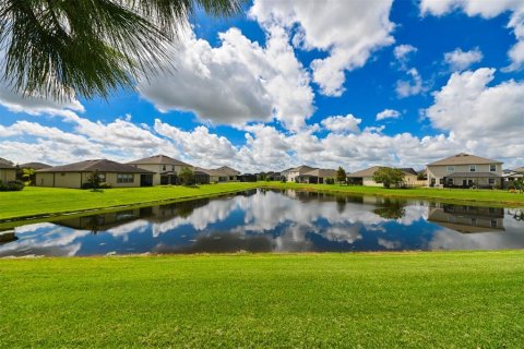 Casa en venta en Wesley Chapel, Florida, 4 dormitorios, 200.76 m2 № 1903582 - foto 17