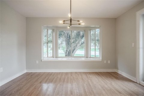Купить виллу или дом в Лейкленд, Флорида 6 комнат, 227.98м2, № 1782766 - фото 9