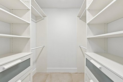 Condominio en venta en Coconut Creek, Florida, 2 dormitorios, 113.81 m2 № 2266068 - foto 8