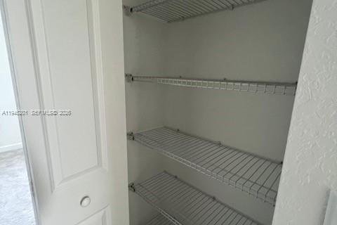 Adosado en venta en Miami, Florida, 3 dormitorios, 127.55 m2 № 2060168 - foto 2