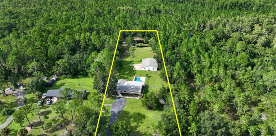 Immobilier commercial à Christmas, Floride 5 chambres, 232.07 m2 № 2416895