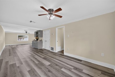Immobilier commercial à vendre à Christmas, Floride: 5 chambres, 232.07 m2 № 2416895 - photo 22