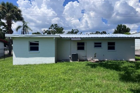 House in Gibsonton, Florida 2 bedrooms, 66.89 sq.m. № 1879198 - photo 7