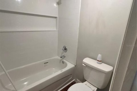 Appartement à louer à Gainesville, Floride: 2 chambres, 81.38 m2 № 1545662 - photo 12