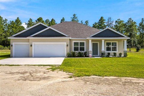 Casa en Ocala, Florida 4 dormitorios, 229.65 m2 № 2339710