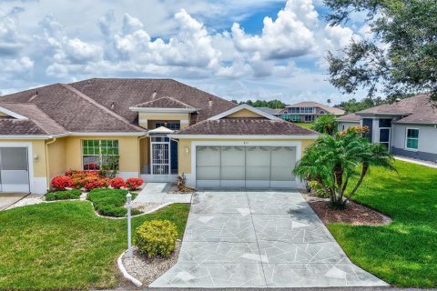 Condo in Sun City Center, Florida, 2 bedrooms  № 1840160 - photo 1