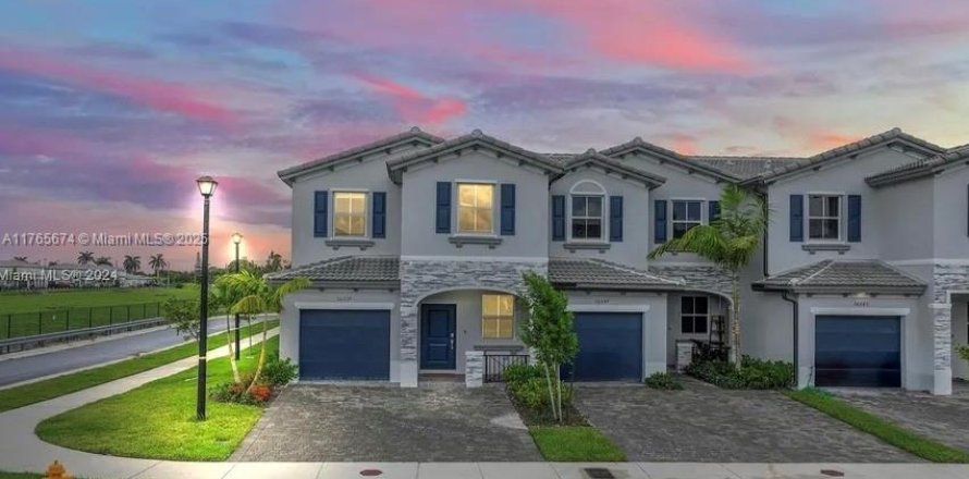Touwnhouse à Homestead, Floride 3 chambres, 157.47 m2 № 1942981
