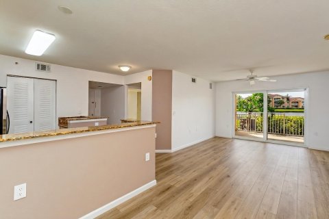 Condo in Port St. Lucie, Florida, 2 bedrooms  № 2262866