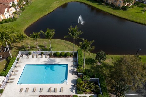 Condo in Port St. Lucie, Florida, 2 bedrooms № 2262866 - photo 19
