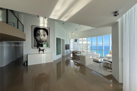 Снять в аренду кондоминиум в Санни-Айлс-Бич, Флорида 4 спальни, 384.71м2, № 2036626 - фото 4