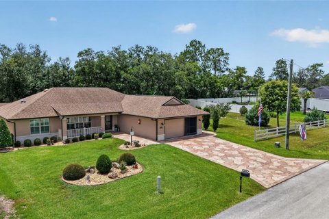 House in Summerfield, Florida 3 bedrooms, 168.62 sq.m. № 2199261