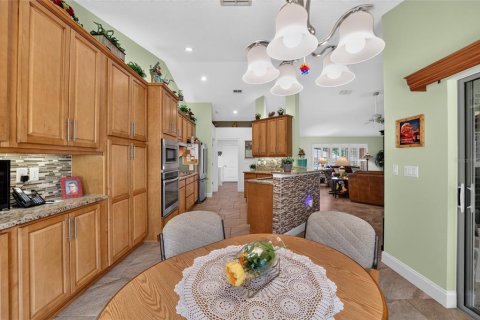 Villa ou maison à vendre à Summerfield, Floride: 3 chambres, 168.62 m2 № 2199261 - photo 8