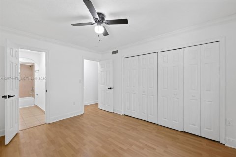 Copropriété à louer à Palmetto Bay, Floride: 1 chambre, 61.69 m2 № 2316171 - photo 16