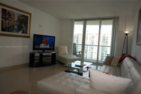 Copropriété à louer à Sunny Isles Beach, Floride: 1 chambre, 93.37 m2 № 1868793 - photo 3