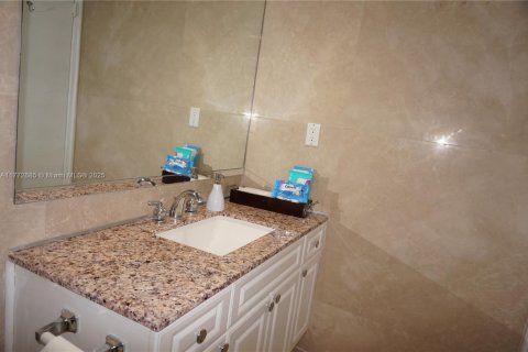 Copropriété à louer à Sunny Isles Beach, Floride: 1 chambre, 93.37 m2 № 1868793 - photo 25