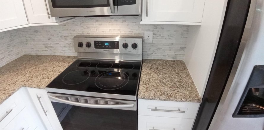 Casa en Deerfield Beach, Florida 2 dormitorios, 87.51 m2 № 1098960