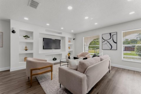 Villa ou maison à vendre à Palm Coast, Floride: 3 chambres, 160.72 m2 № 2356268 - photo 16