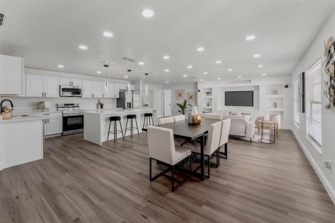 Villa ou maison à vendre à Palm Coast, Floride: 3 chambres, 160.72 m2 № 2356268 - photo 4
