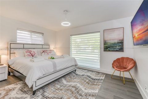 Купить виллу или дом в Холливуд, Флорида 3 спальни, 179.3м2, № 2045548 - фото 11