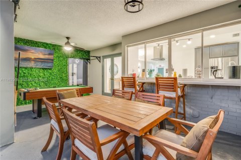 Купить виллу или дом в Холливуд, Флорида 3 спальни, 179.3м2, № 2045548 - фото 16