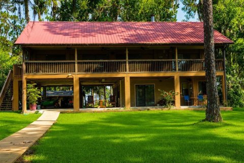 Casa en Hawthorne, Florida 3 dormitorios, 209.96 m2 № 2127133