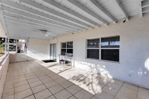 Купить виллу или дом в Тамарак, Флорида 3 спальни, 177.07м2, № 2043527 - фото 30