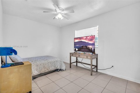 Купить виллу или дом в Тамарак, Флорида 3 спальни, 177.07м2, № 2043527 - фото 24