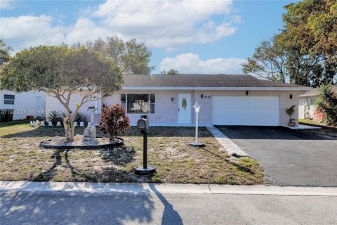 Дом в Тамарак, Флорида 3 спальни, 177.07м2 № 2043527