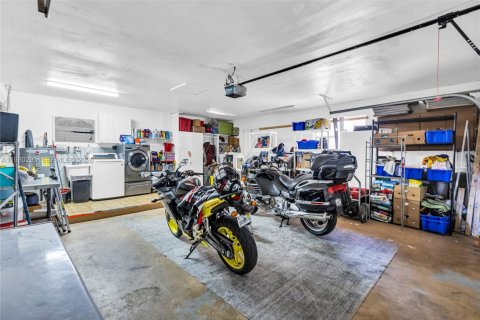 Купить виллу или дом в Тамарак, Флорида 3 спальни, 177.07м2, № 2043527 - фото 27