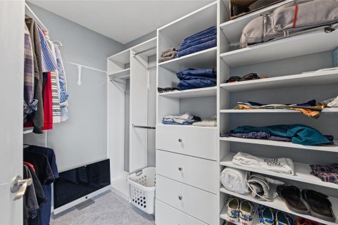 Condo in Saint Petersburg, Florida, 1 bedroom  № 2429302 - photo 26