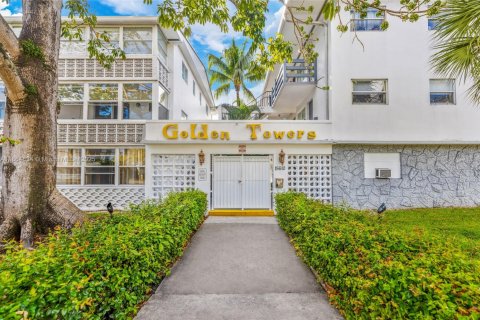 Condominio en venta en Miami, Florida, 2 dormitorios, 80.82 m2 № 1892843 - foto 30