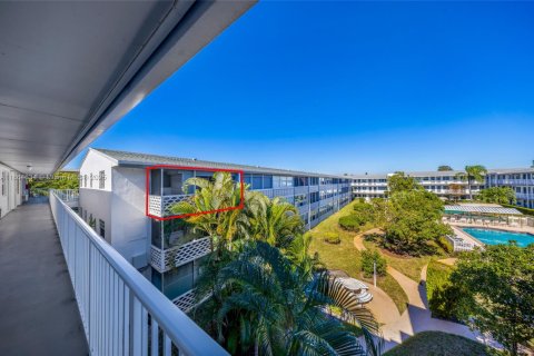 Condominio en venta en Miami, Florida, 2 dormitorios, 80.82 m2 № 1892843 - foto 24