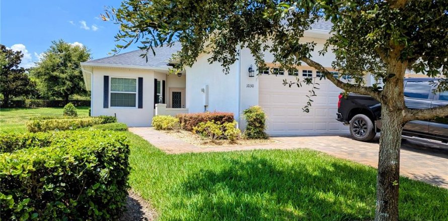 Casa en Groveland, Florida 3 dormitorios, 146.32 m2 № 1855662
