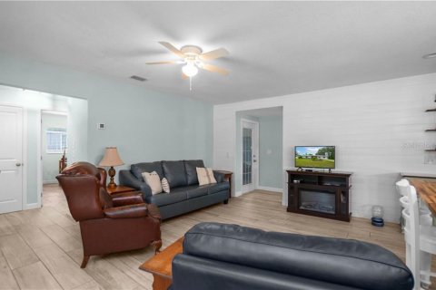 Casa en venta en Inverness, Florida, 3 dormitorios № 2404515 - foto 6