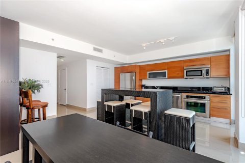 Снять в аренду кондоминиум в Майами, Флорида 58.71м2, № 1946832 - фото 6